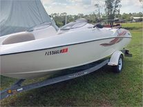 Yamaha Boats LS2000