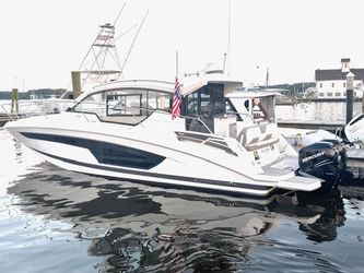 37' Four Winns 2020