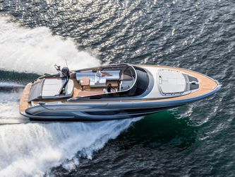 57' Riva 2018