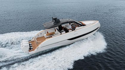 40' Invictus 2025