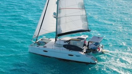 40' Fountaine Pajot 2008