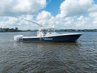 41' Regulator 2021