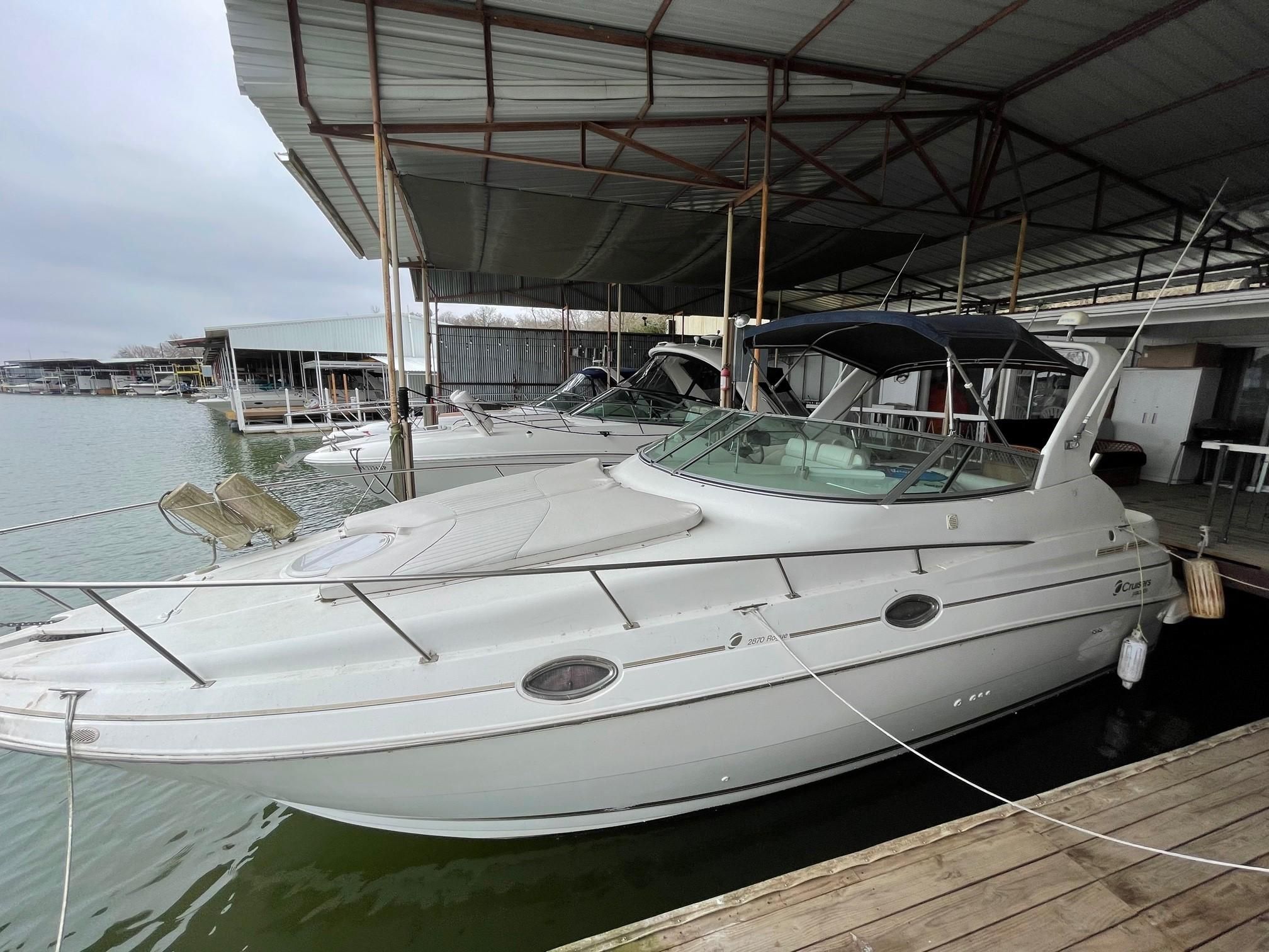 1998 cruisers yachts 2870 rogue specs