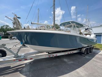 36' Invincible 2022
