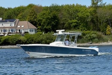32' Edgewater 2017
