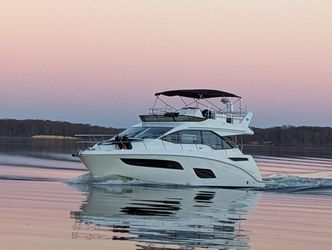 47' Sea Ray 2017