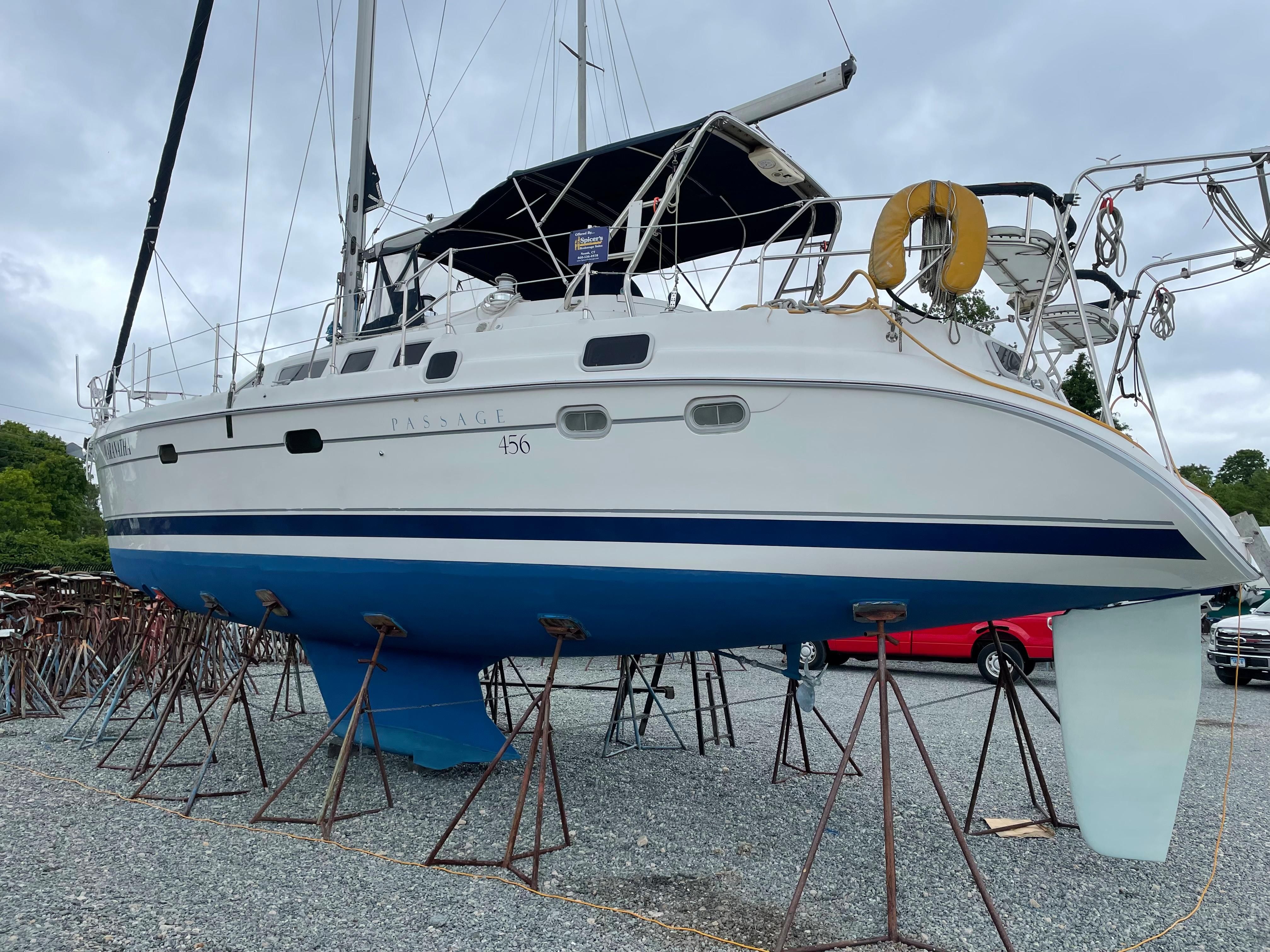 hunter yacht for sale