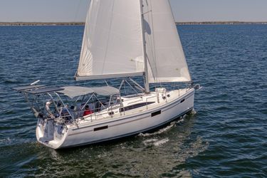 42' Catalina 2023