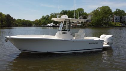 25' Regulator 2022