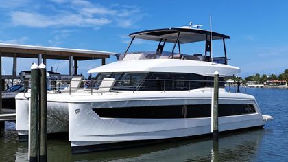 44' Fountaine Pajot 2023