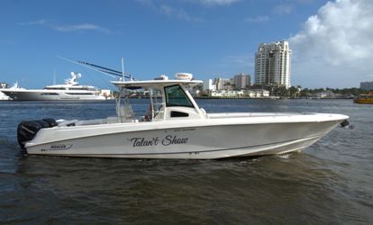 38' Boston Whaler 2016 Yacht For Sale