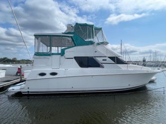 40' Silverton 2002