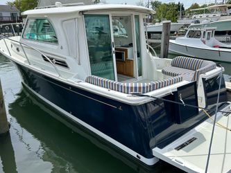 32' Back Cove 2018