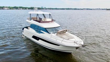 52' Prestige 2019