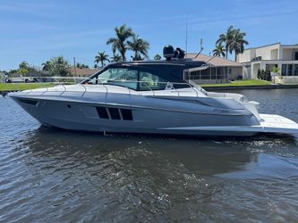 45' Cruisers Yachts 2014