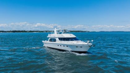 56' Carver 2005 Yacht For Sale