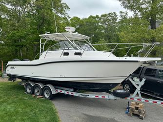 32' Boston Whaler 2011