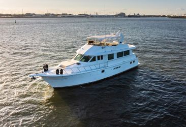 65' Hatteras 1998