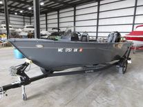 Lund 1775 Adventure SS