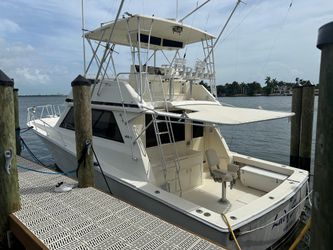 43' Viking 1990