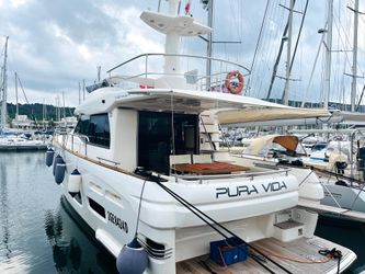 51' Azimut 2011