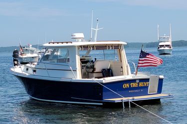 29' Hunt Yachts 2000