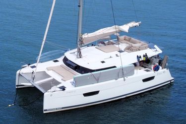 44' Fountaine Pajot 2021