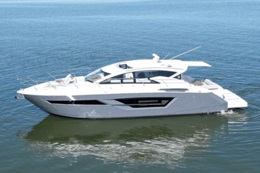 46' Cruisers Yachts 2025