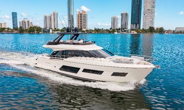 Ferretti Yachts 670