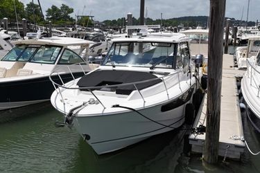 40' Boston Whaler 2021