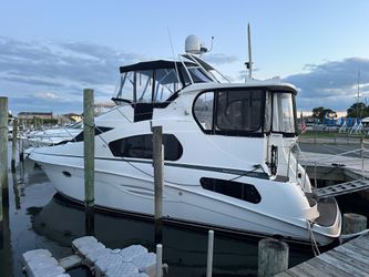 44' Silverton 2005 Yacht For Sale