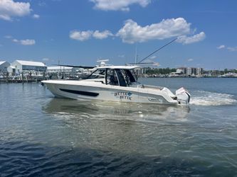 42' Boston Whaler 2021 Yacht For Sale