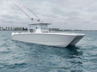 40' Invincible 2020