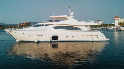 89' Ferretti Yachts 2007 Yacht For Sale