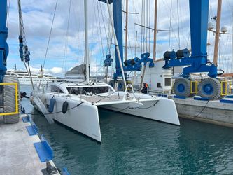 60' Outremer 2020