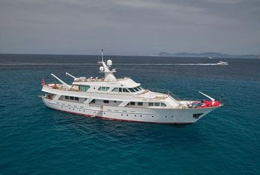Benetti 39M Traditional Displacement