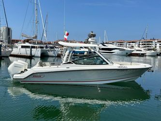 28' Boston Whaler 2023
