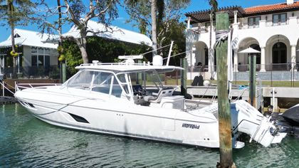 40' Intrepid 2021