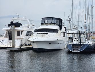 45' Silverton 2000