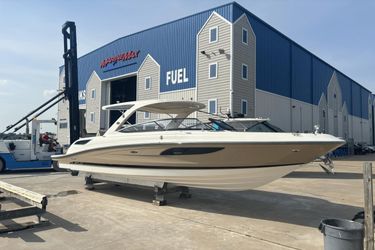 35' Sea Ray 2015