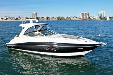 35' Cruisers Yachts 2012