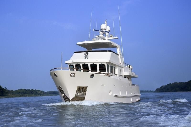 2013 bering 65 explorer yacht