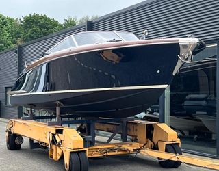 33' Riva 2014