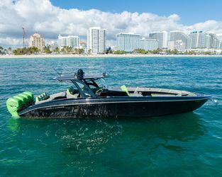 43' Midnight Express 2020