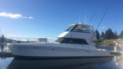 52' Riviera 2002