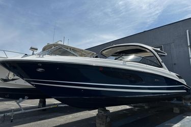 35' Sea Ray 2018