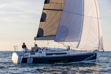 34' Dufour 2024