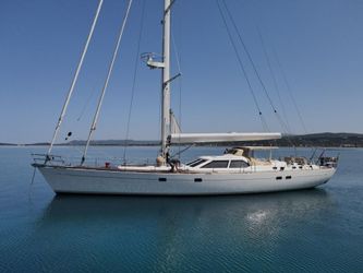 77' Solaris 2004