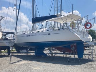 47' Beneteau 2005