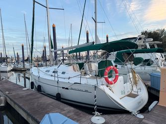 39' Beneteau 2003